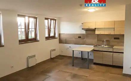 Pronájem bytu 1+kk 30 m², Svitavy - Předměstí