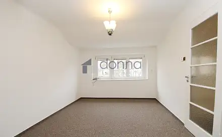 Pronájem bytu 2+kk 45 m², Na Farkáně III, Praha 5 - Radlice
