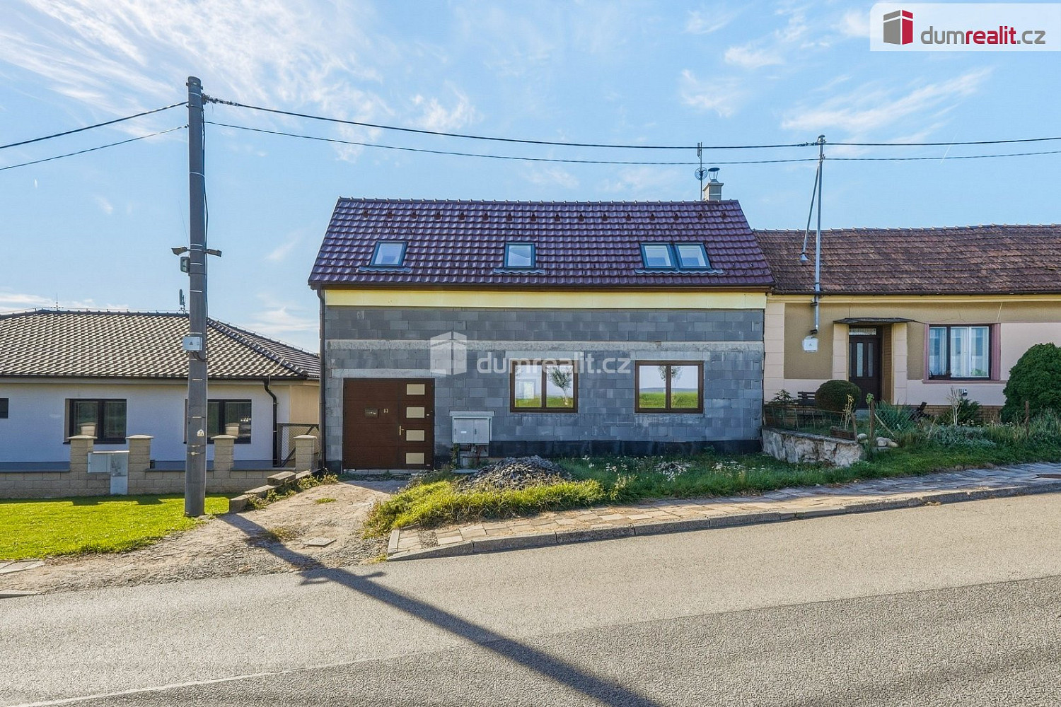 Prodej domu 220 m² s pozemkem 679 m²