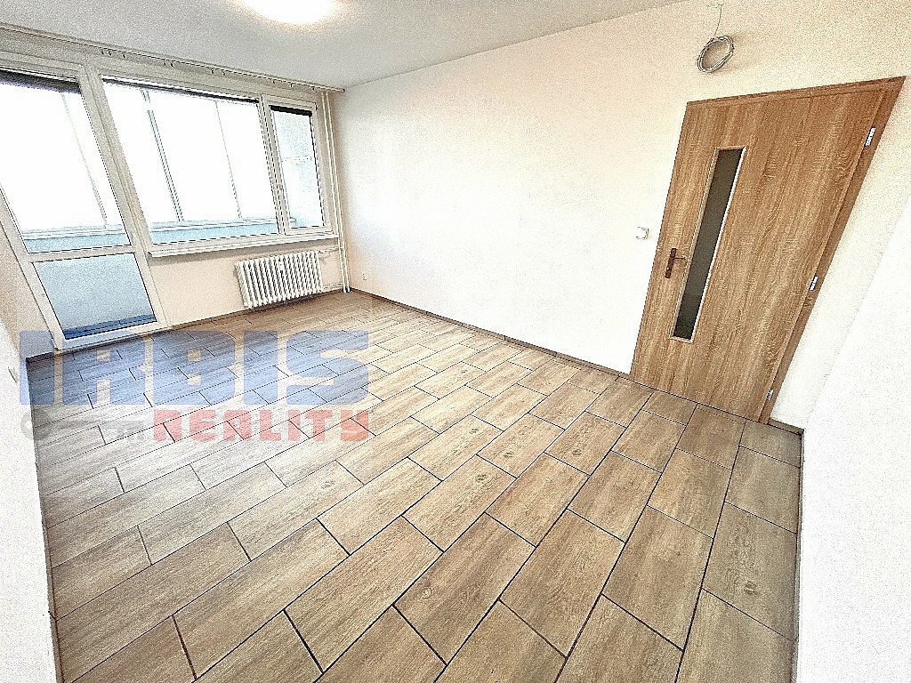 Pronájem bytu 2+1 62 m² – fotografie 4
