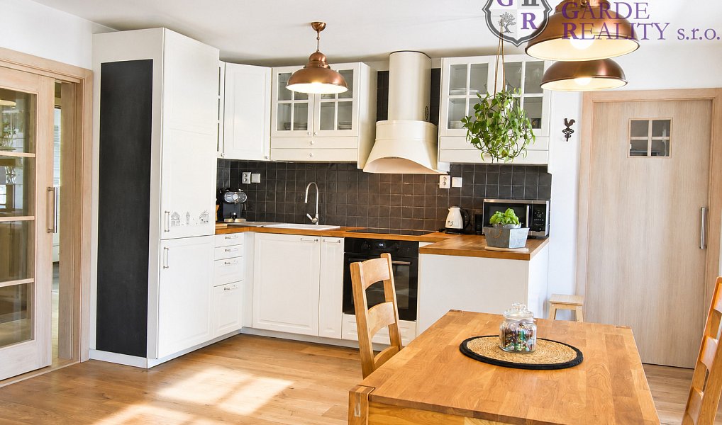 Prodej bytu 3+kk 69 m², Sedlčany – náhled fotky 2