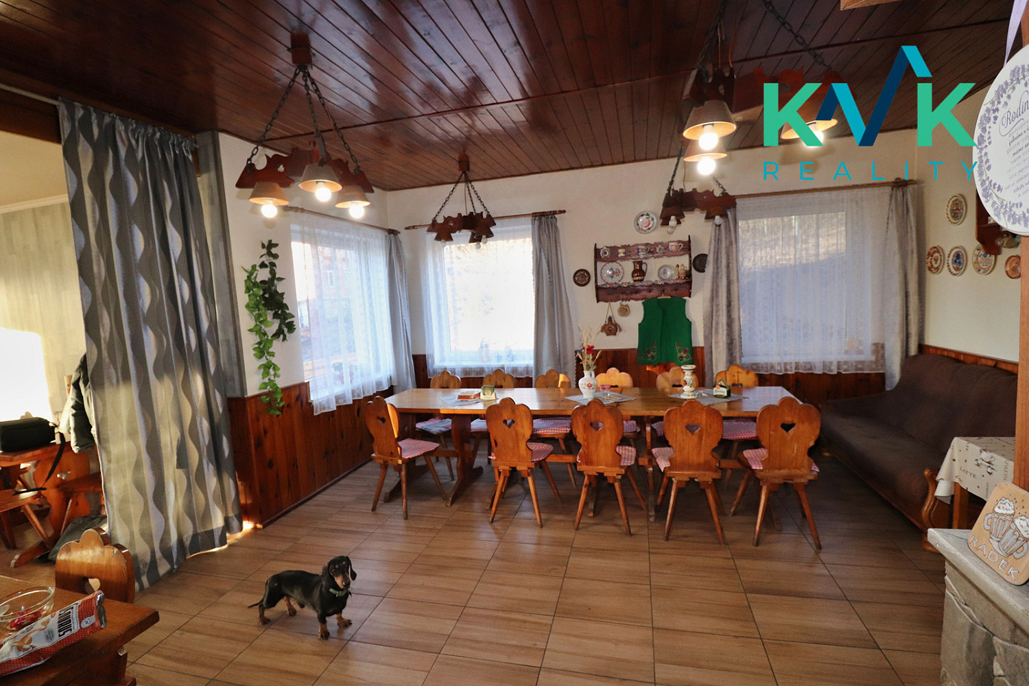 Prodej ubytovacího objektu 560 m² – fotografie 3