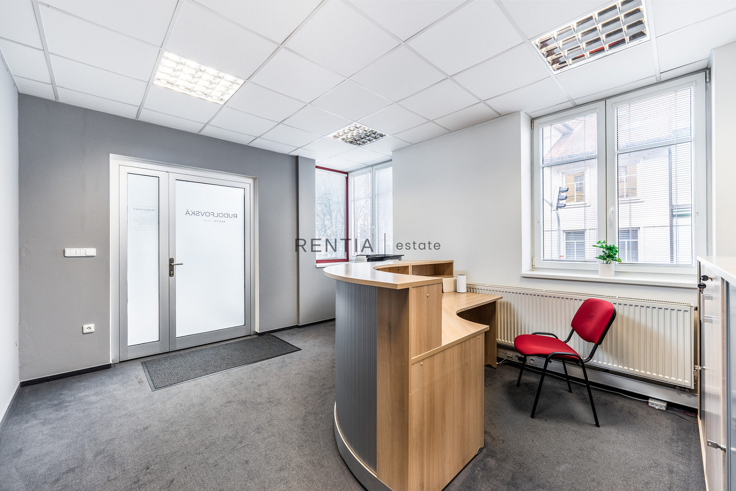 Prodej kanceláře 211 m² – fotografie 4