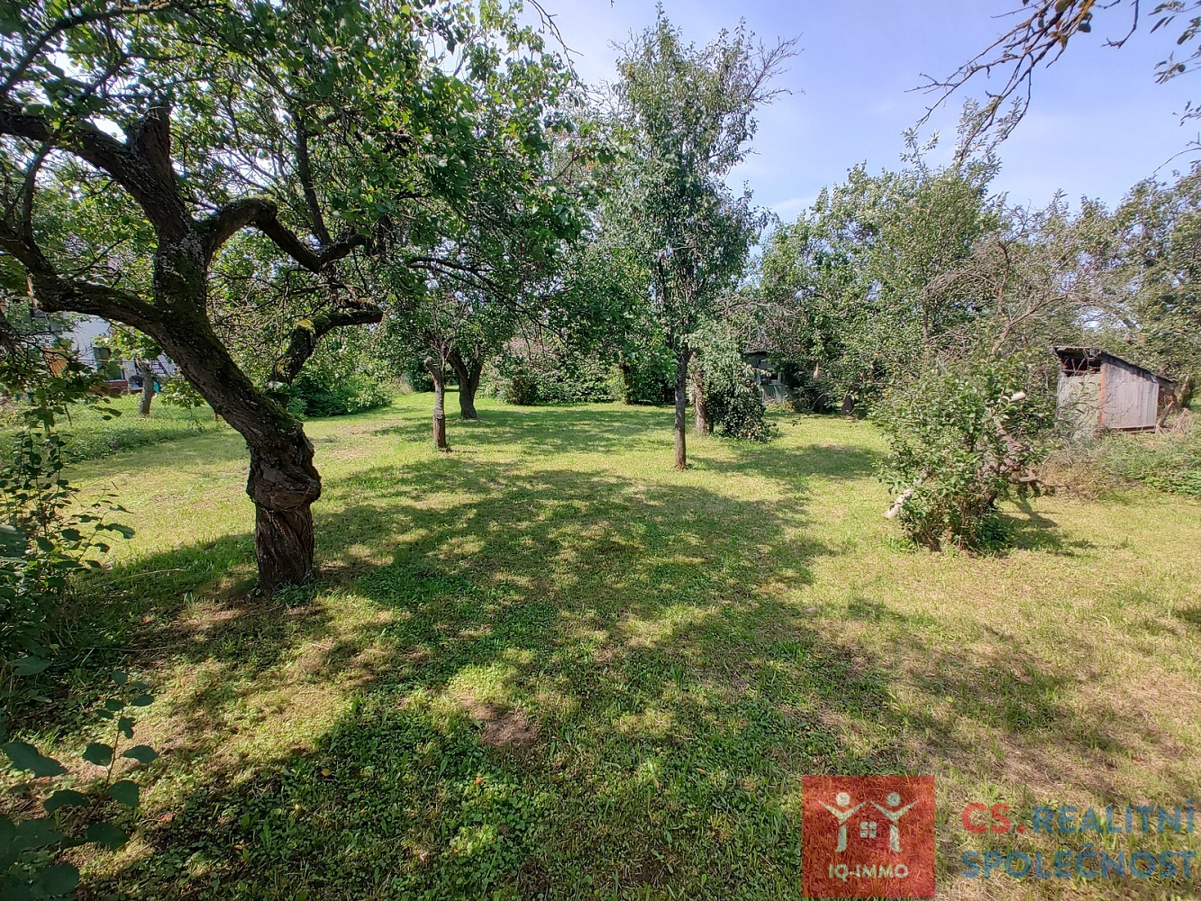 Prodej stavebního pozemku 1 622 m² – fotografie 5