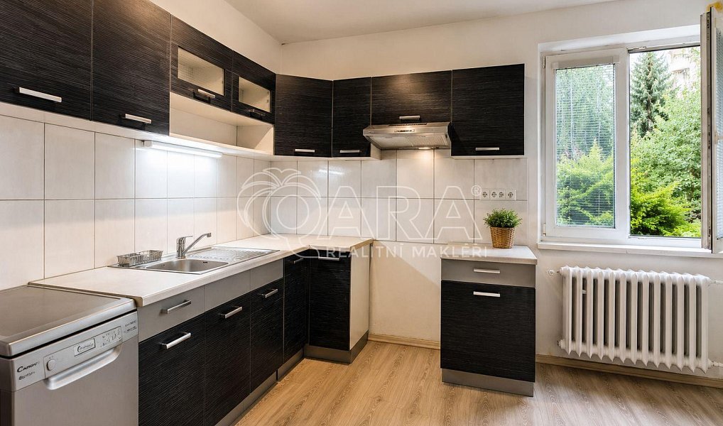 Prodej bytu 3+kk 56 m², Praha – náhled fotky 2