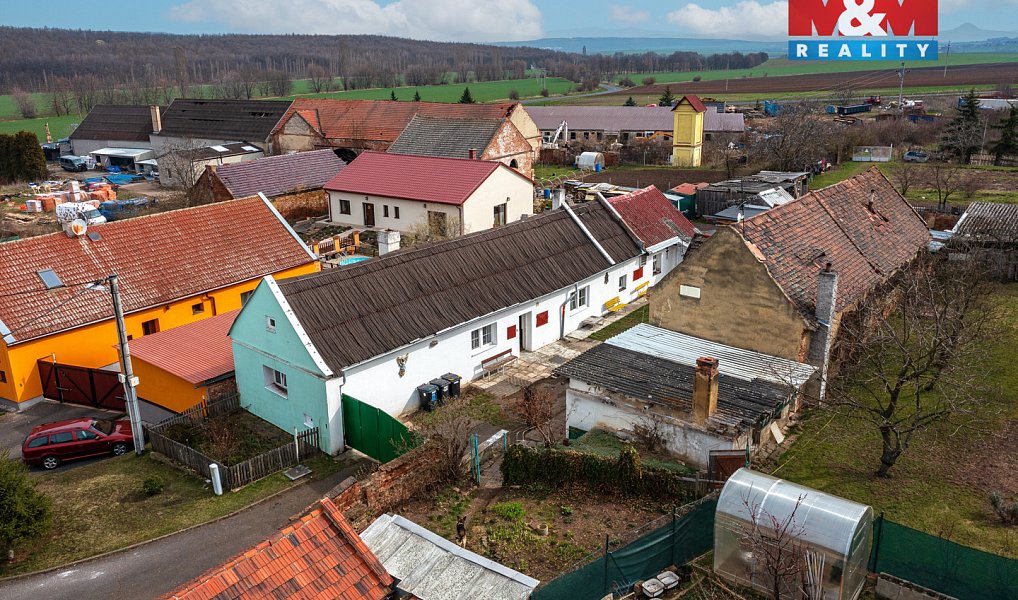 Prodej domu 248 m² s pozemkem 2 655 m², Strupčice – náhled fotky 10
