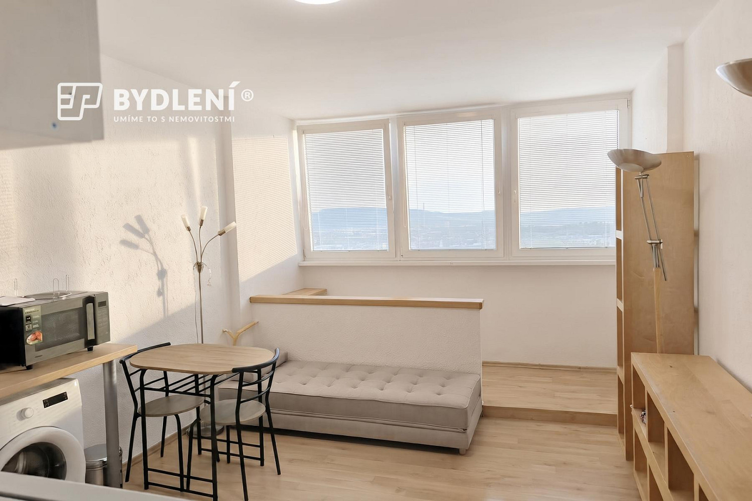 Pronájem bytu 1+kk 22 m² – fotografie 2