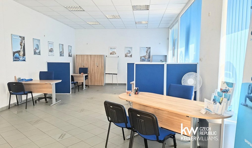 Pronájem obchodních prostor 110 m², Teplice – náhled fotky 4