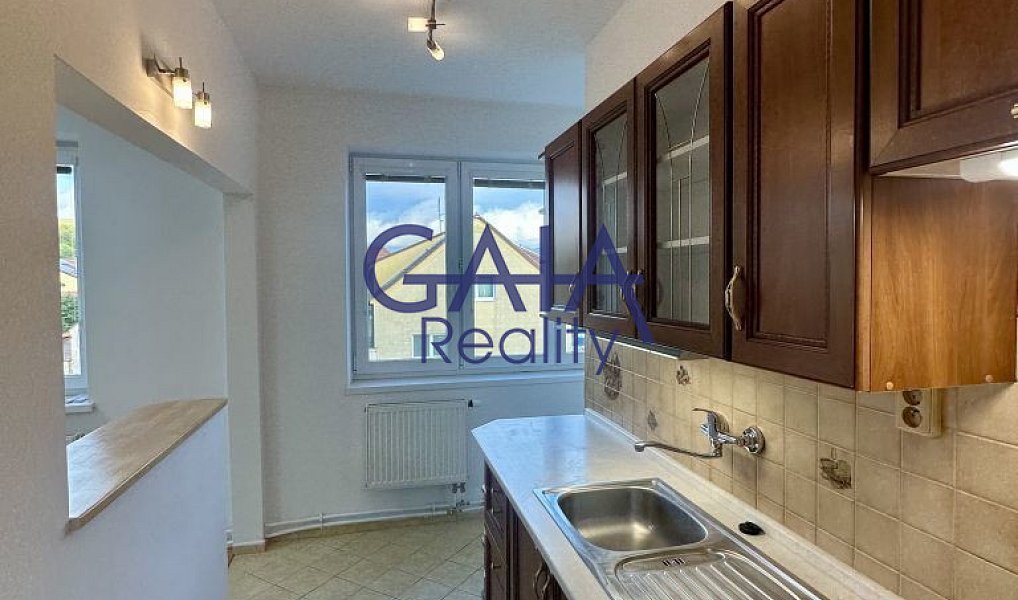 Pronájem bytu 3+1 66 m², Louka – náhled fotky 4