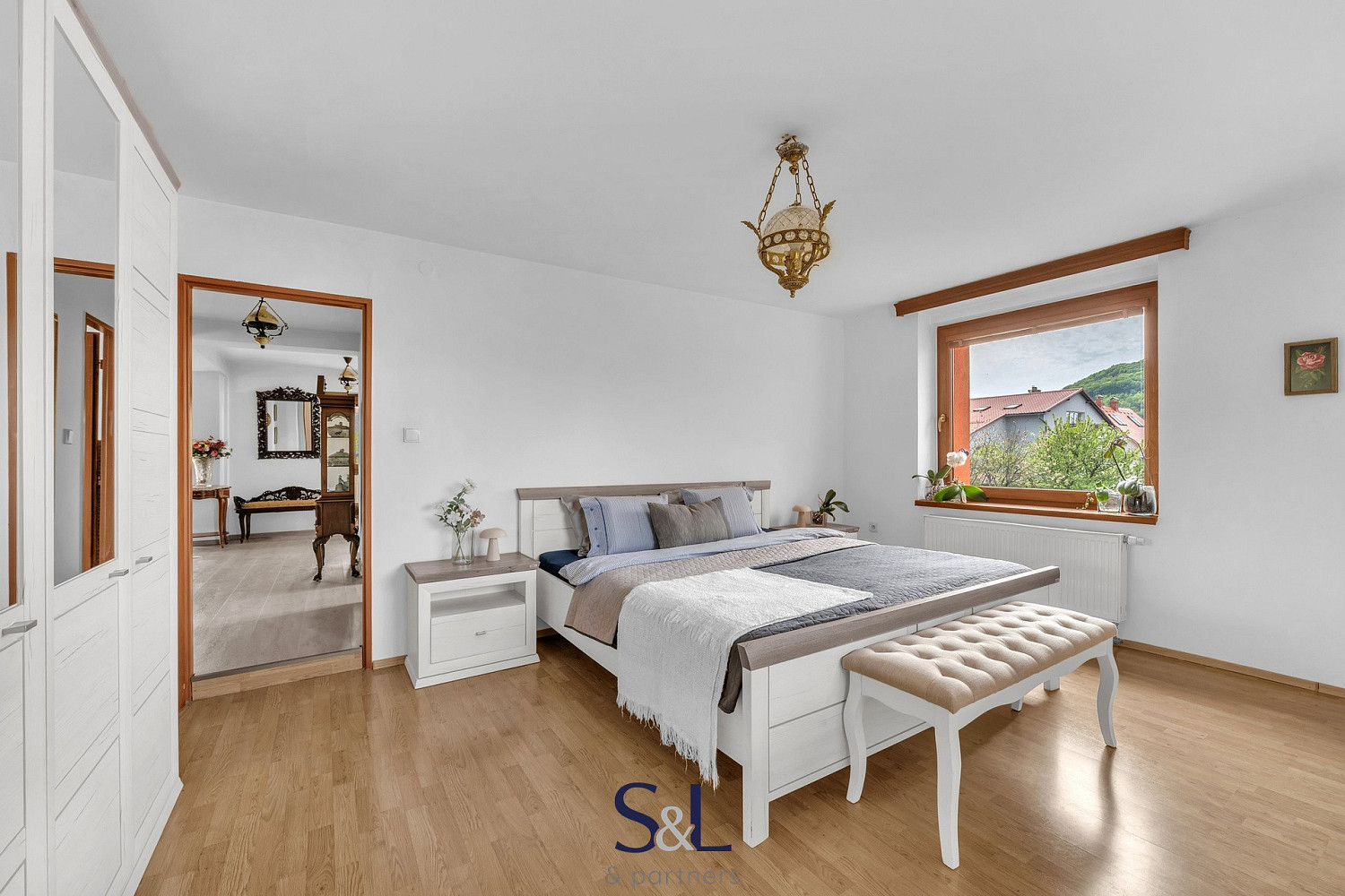 Prodej domu 245 m² s pozemkem 973 m² – pohled 3