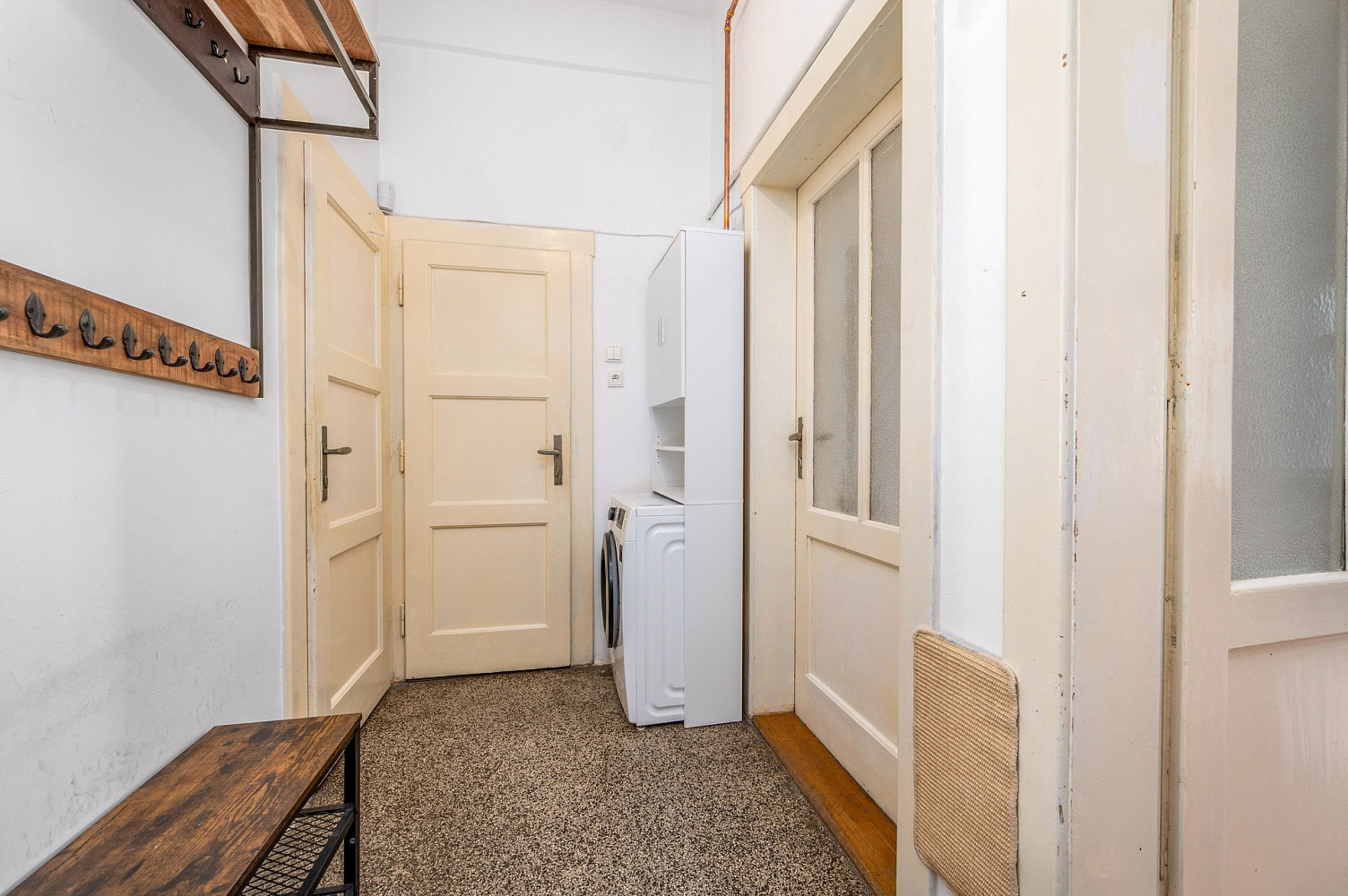 Pronájem bytu 1+1 42 m² — photo 4