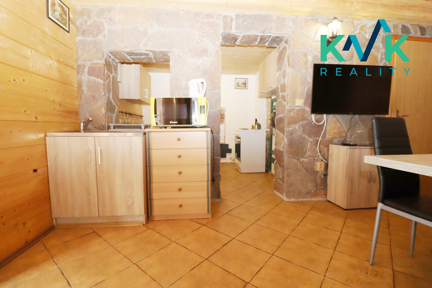 Prodej ubytovacího objektu 149 m² – fotografie 5