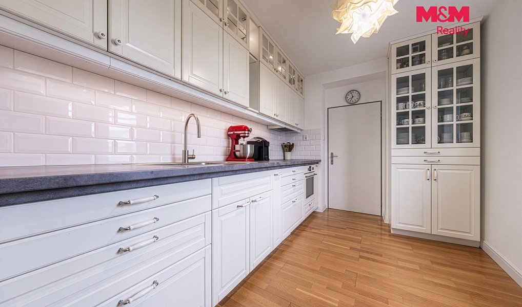 Prodej bytu 4+kk 90 m², Jirny – náhled fotky 4
