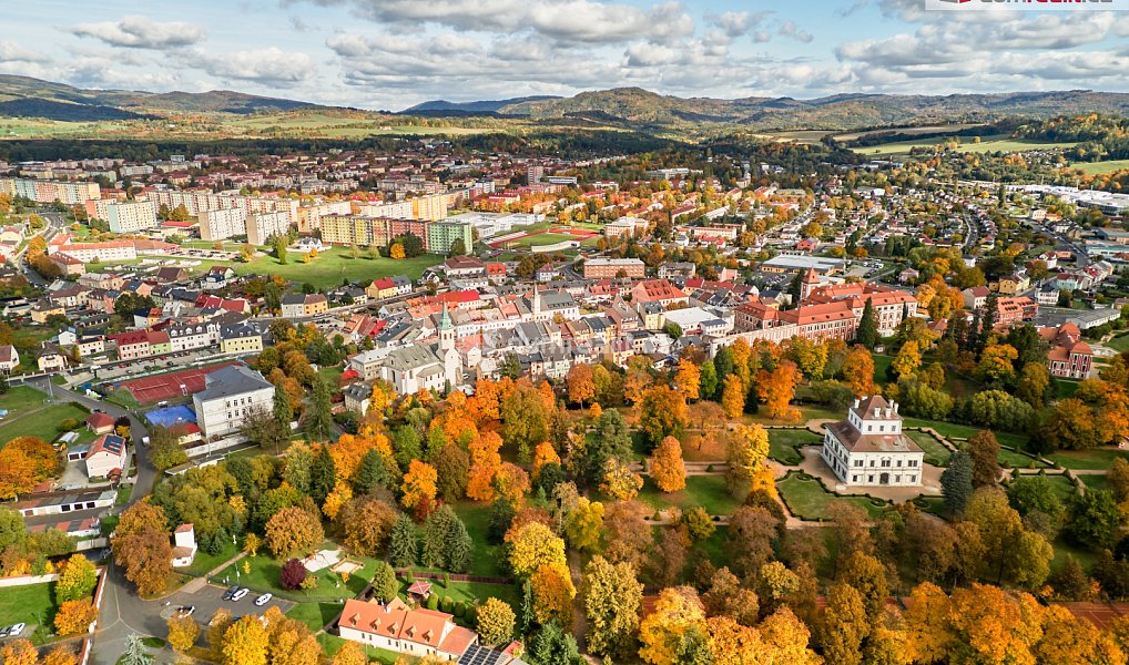 Prodej domu 100 m² s pozemkem 48 m², Ostrov – náhled fotky 22