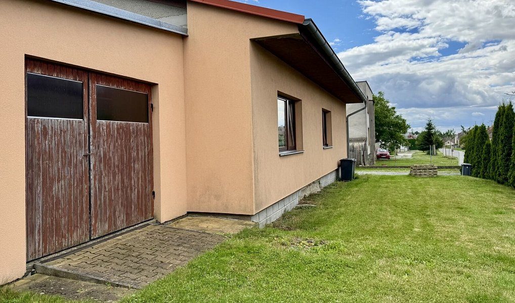 Prodej domu 313 m² s pozemkem 1 527 m², Dolní Újezd – náhled fotky 18