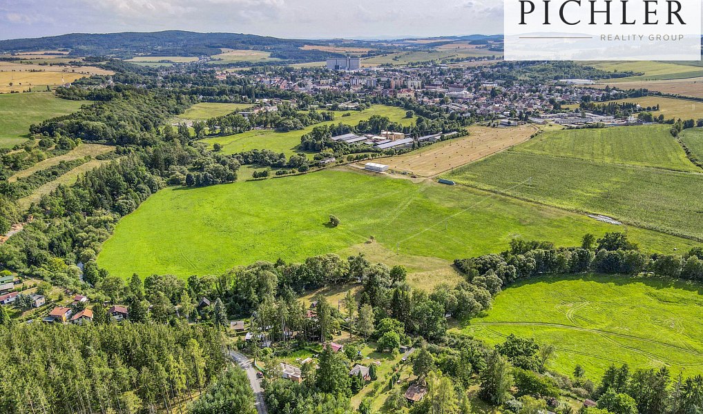 Prodej stavebního pozemku 1 579 m², Blovice – náhled fotky 2