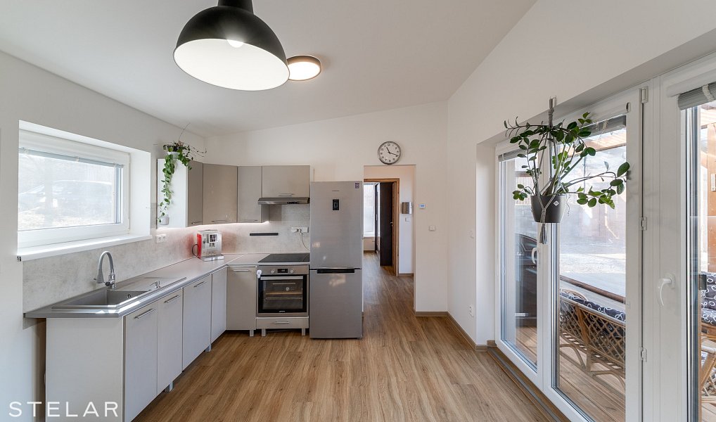 Prodej domu 99 m² s pozemkem 1 831 m², Hraničné Petrovice – náhled fotky 4