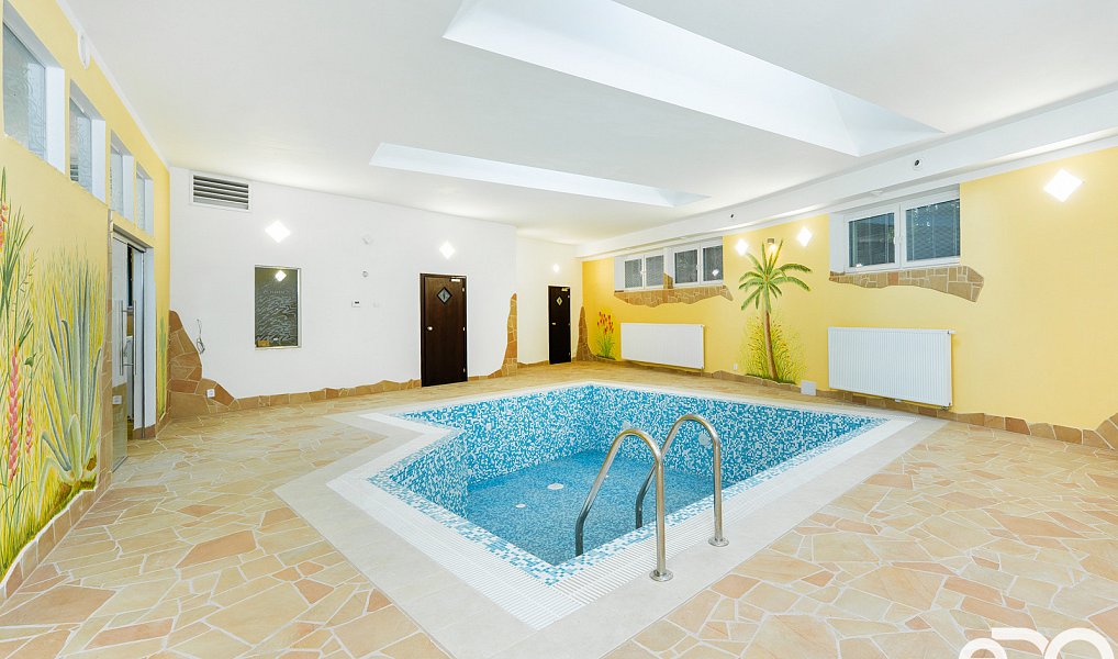 Prodej ubytovacího objektu 2 930 m², Jablonec nad Nisou – náhled fotky 14