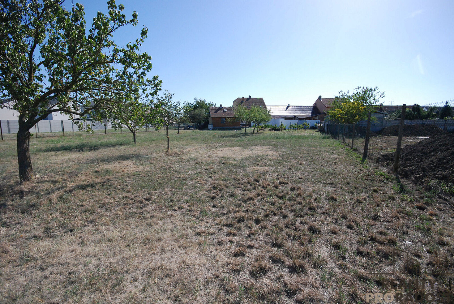 Prodej stavebního pozemku 580 m² – fotografie 4