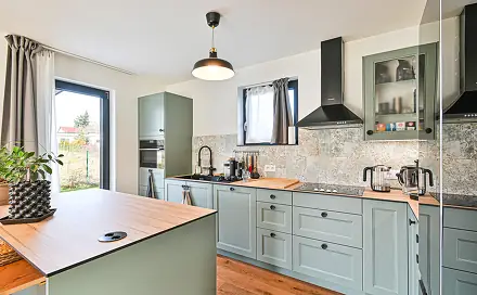 Prodej domu 145 m² s pozemkem 765 m², Tvrdá, Kamenice, okres Praha-východ