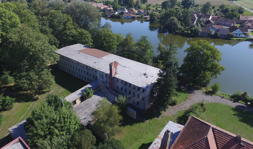 Prodej obchodních prostor 2 355 m², Veselíčko – náhled fotky 6