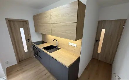 Pronájem bytu 2+1 50 m², St. Živného, Mikulov, okres Břeclav