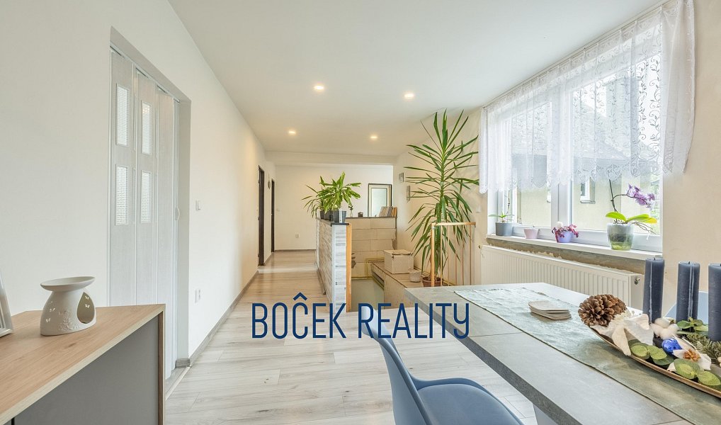 Prodej domu 211 m² s pozemkem 1 356 m², Sýkořice – náhled fotky 16
