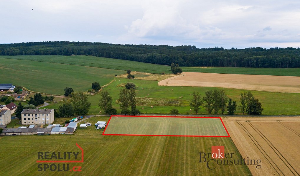 Prodej stavebního pozemku 4 988 m², Meclov – náhled fotky 2