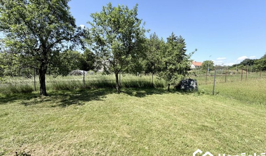 Prodej zahrady 808 m², Jankovice – náhled fotky 12