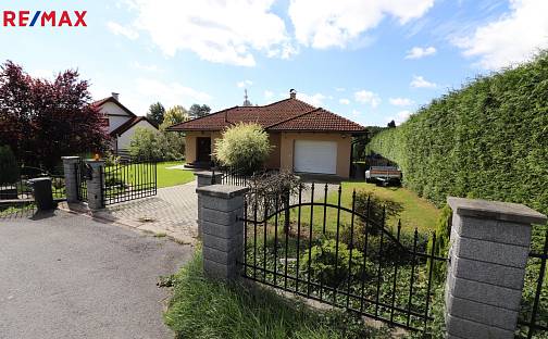 Prodej domu 228 m² s pozemkem 1 068 m², Zašová, okres Vsetín