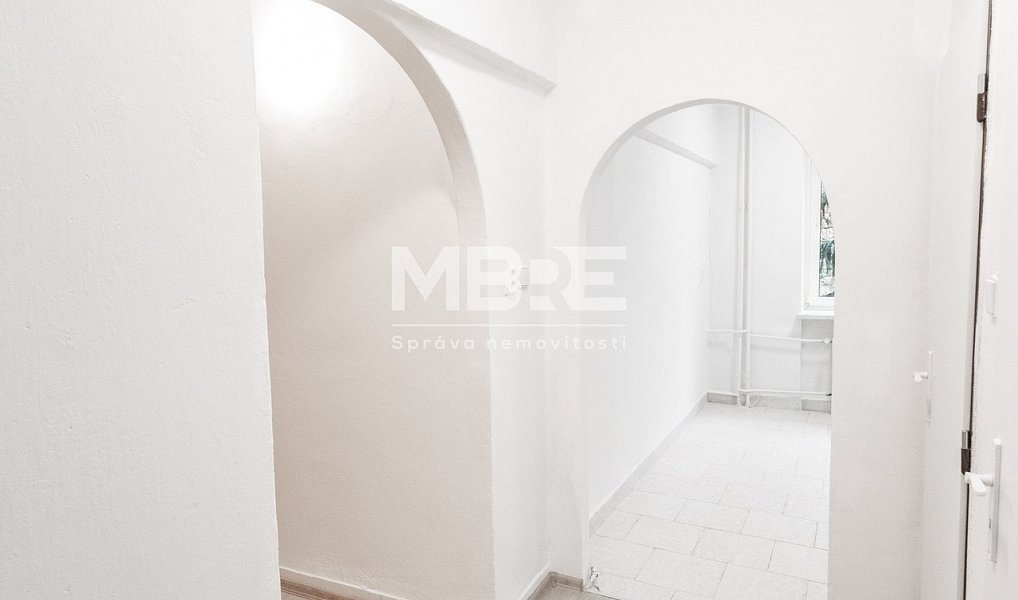 Pronájem bytu 2+1 60 m², Karviná – náhled fotky 2