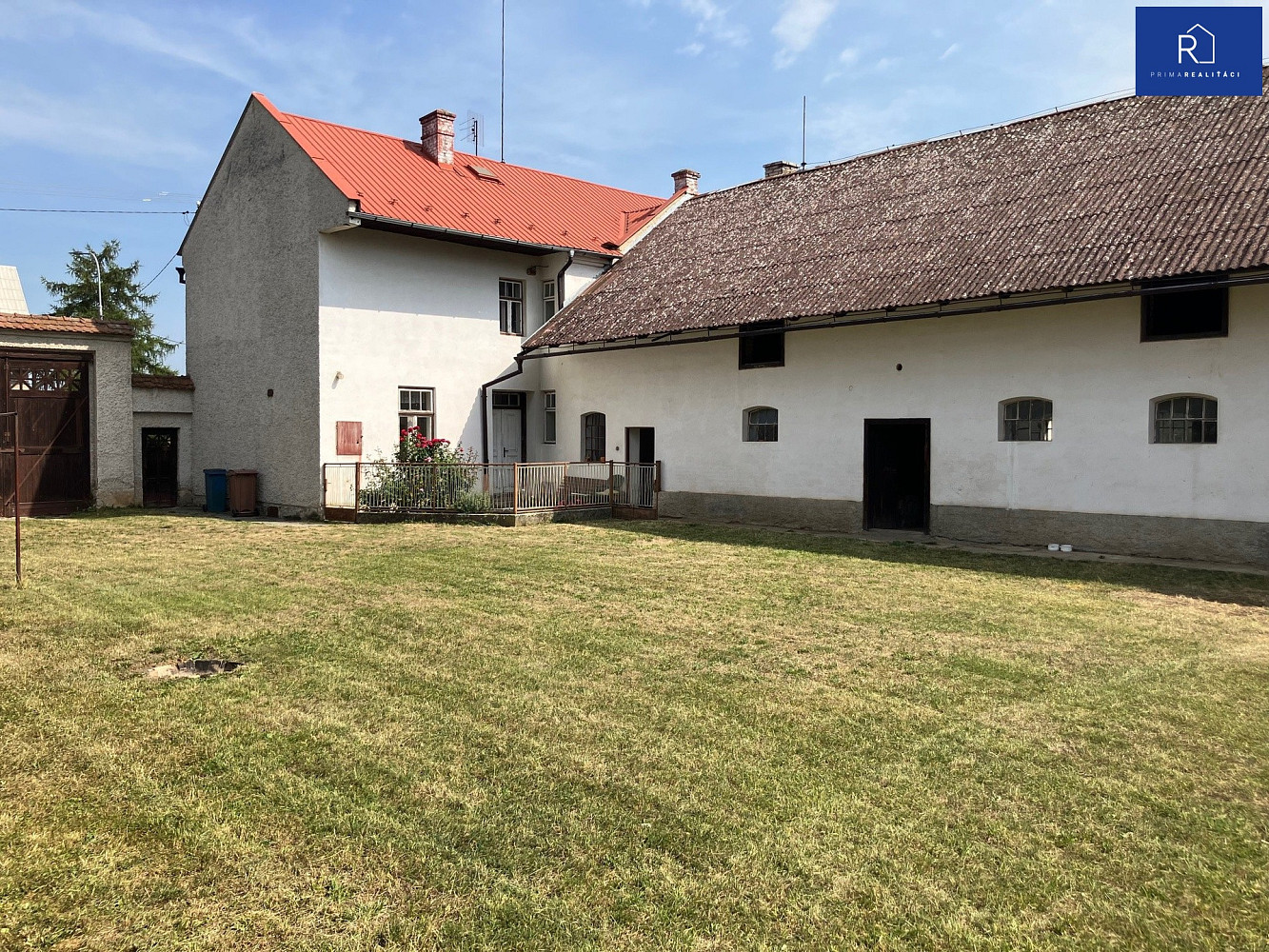 Prodej domu 220 m² s pozemkem 1 910 m²