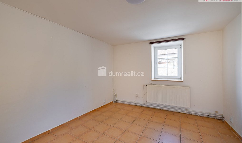 Pronájem výrobních prostor 4 300 m², Doksy – náhled fotky 43