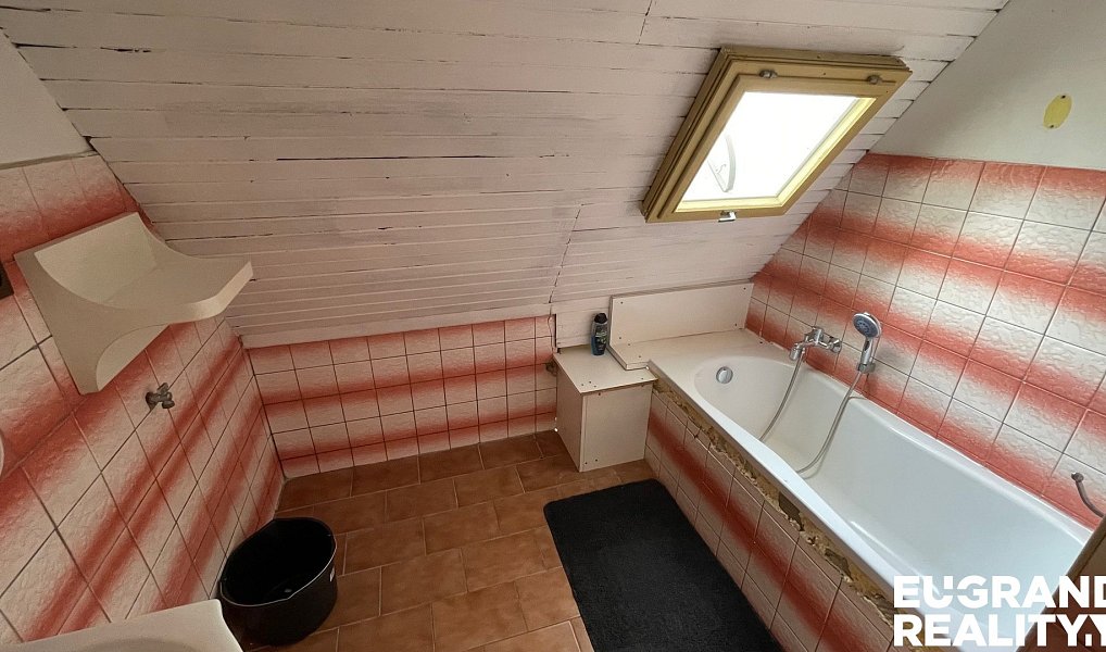 Prodej ubytovacího objektu 1 500 m², Rumburk – náhled fotky 39