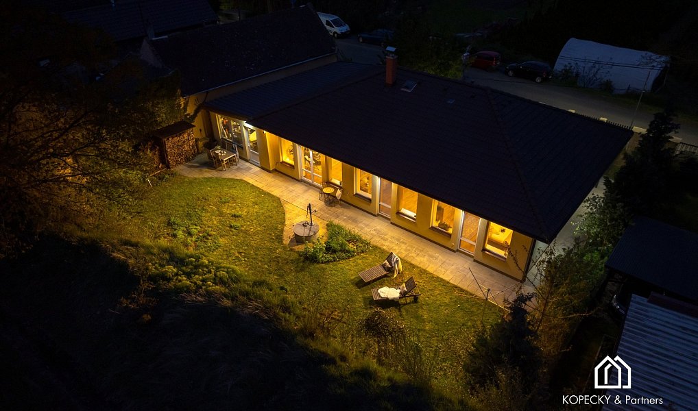Prodej domu 164 m² s pozemkem 612 m², Sluhy – náhled fotky 33