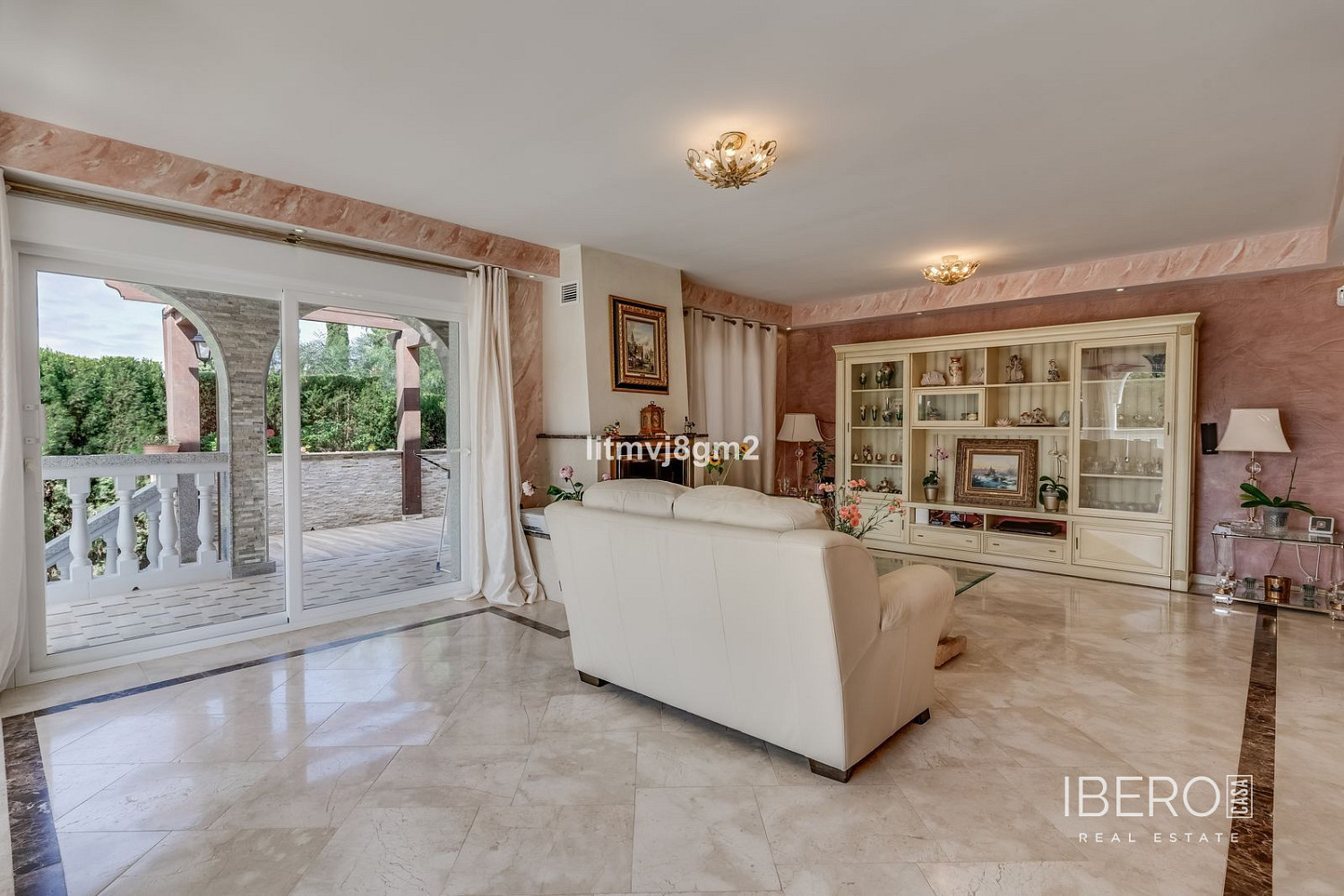 Prodej domu 390 m² s pozemkem 800 m² — photo 4