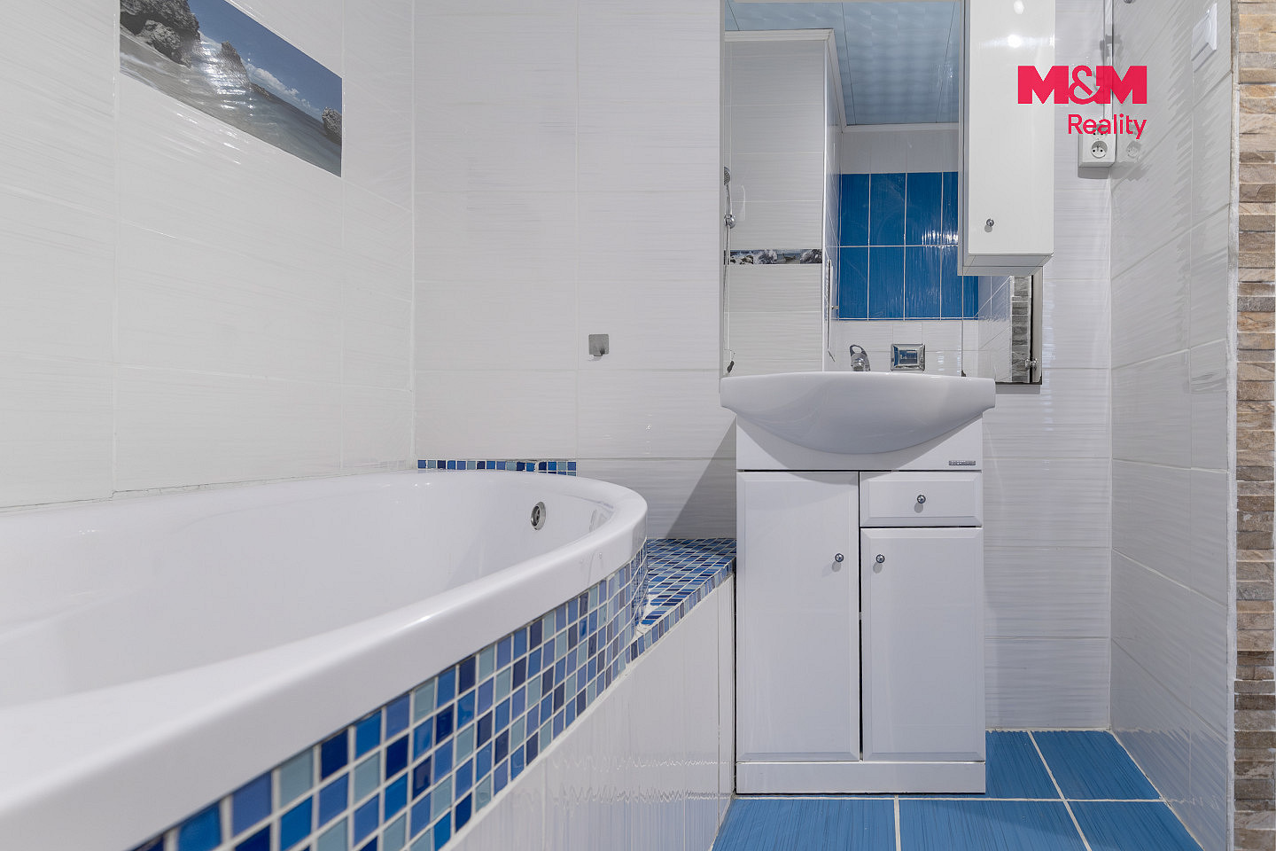 Prodej bytu 3+1 63 m² — photo 3