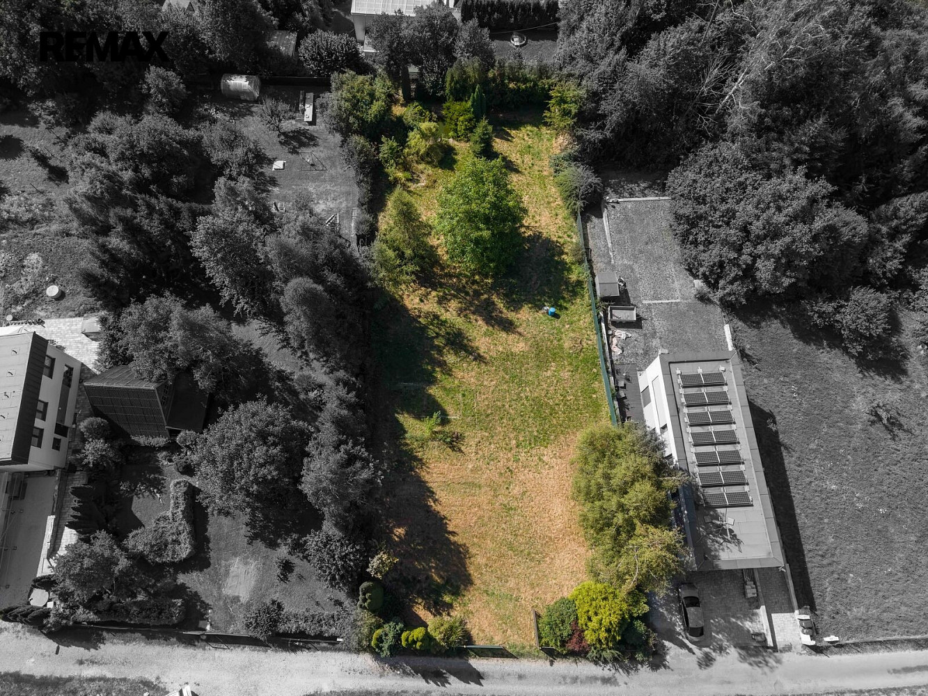 Prodej stavebního pozemku 1 738 m²