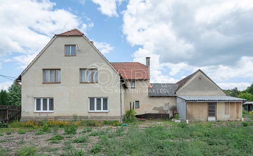 Prodej domu 220 m² s pozemkem 1 483 m², Tuhaň, okres Mělník