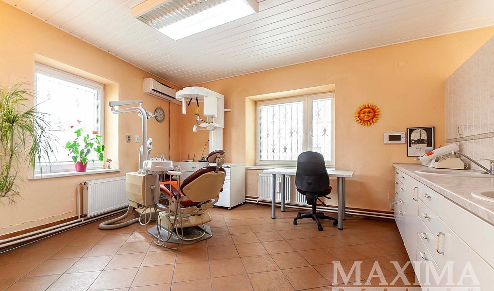 Prodej domu 285 m² s pozemkem 212 m², Lomnice nad Popelkou – náhled fotky 4