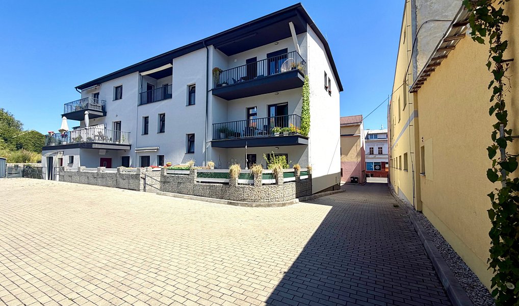 Pronájem bytu 2+kk, 50 m², Cheb