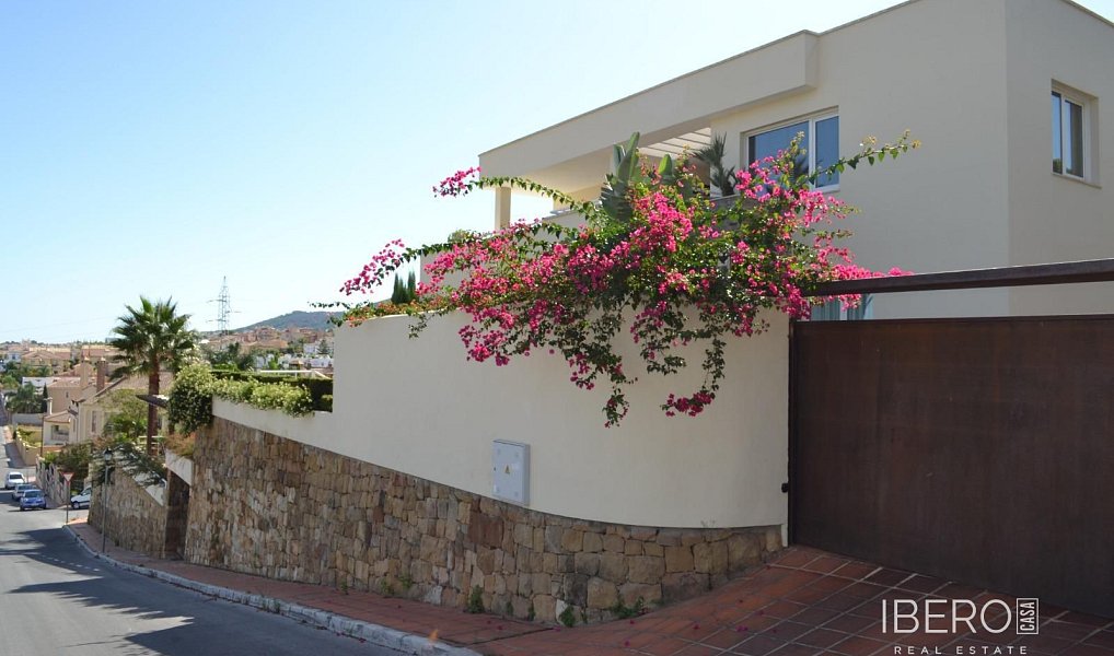 Prodej rodinného domu, 635 m², Alhaurín de la Torre