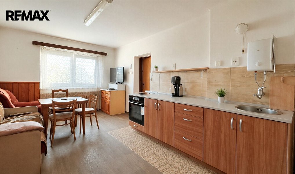 Prodej domu 180 m² s pozemkem 780 m², Kozlov – náhled fotky 3
