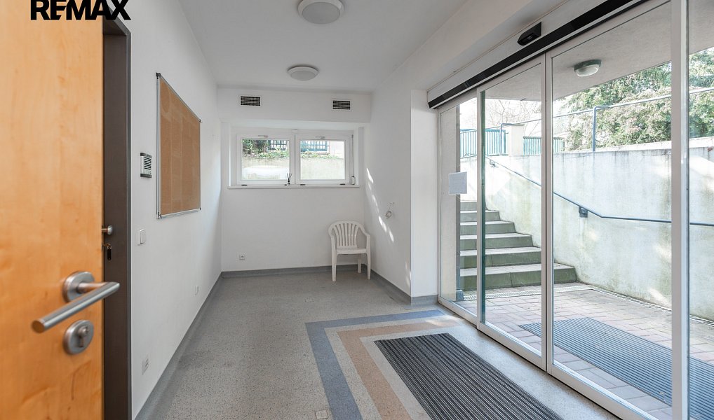 Prodej nájemního domu, činžáku 675 m², Čelákovice – náhled fotky 39