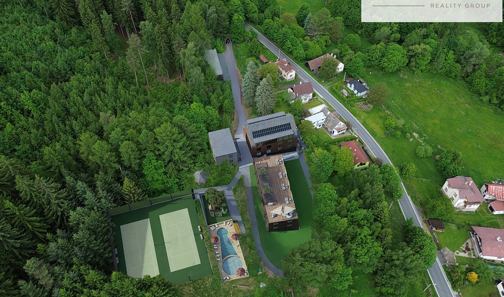Prodej ubytovacího objektu 11 628 m², Nezdice na Šumavě – náhled fotky 4