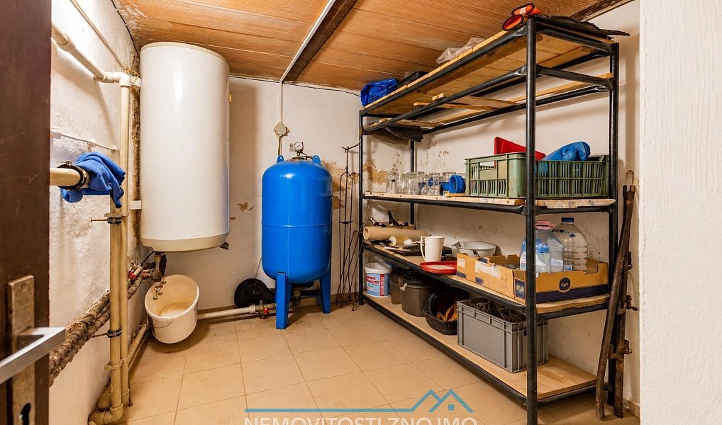 Prodej chaty/chalupy 180 m² s pozemkem 200 m², Štítary – náhled fotky 30