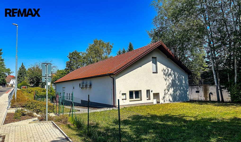 Pronájem kanceláře 70 m², Kamenice – náhled fotky 4
