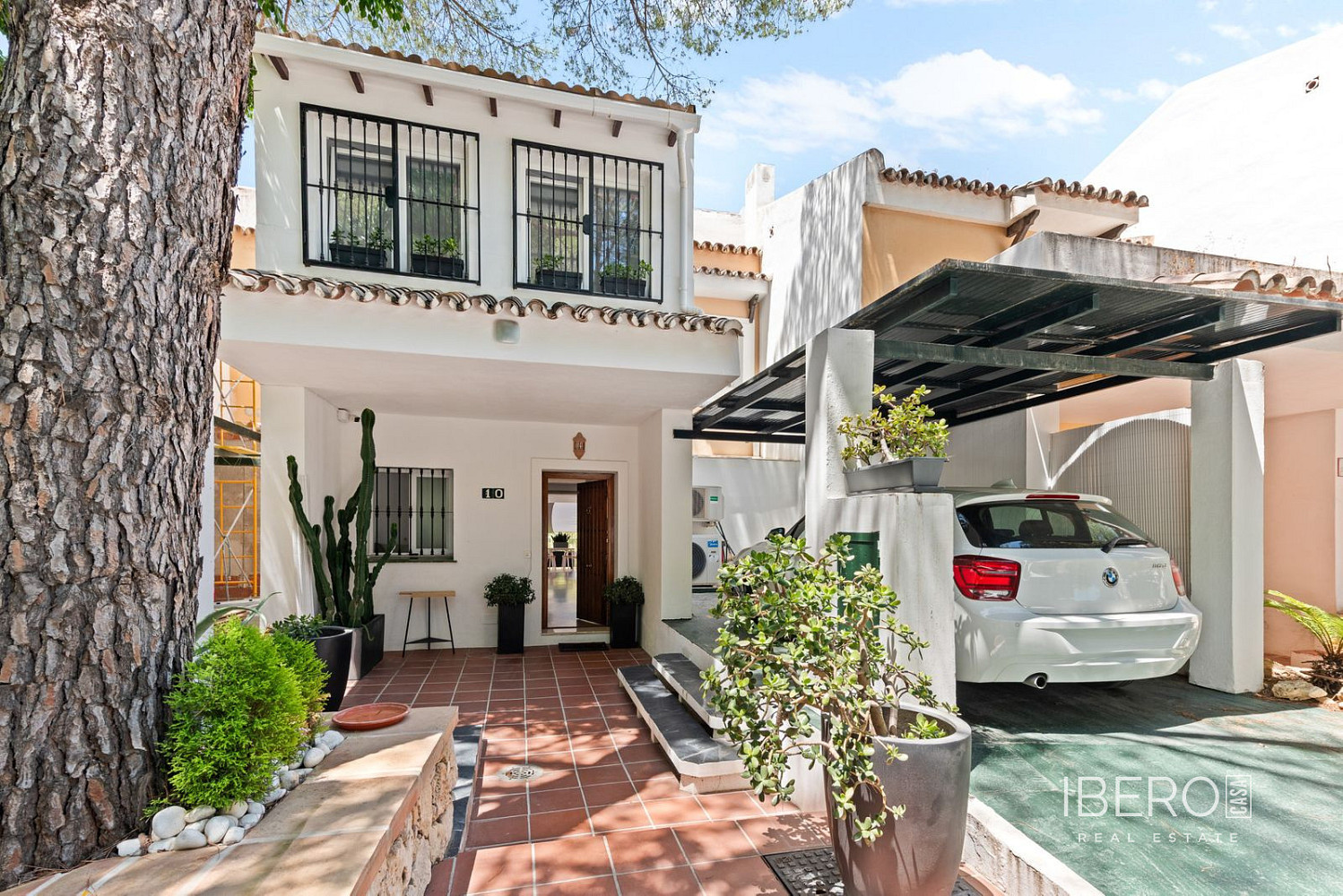 Prodej domu 285 m² s pozemkem 285 m²
