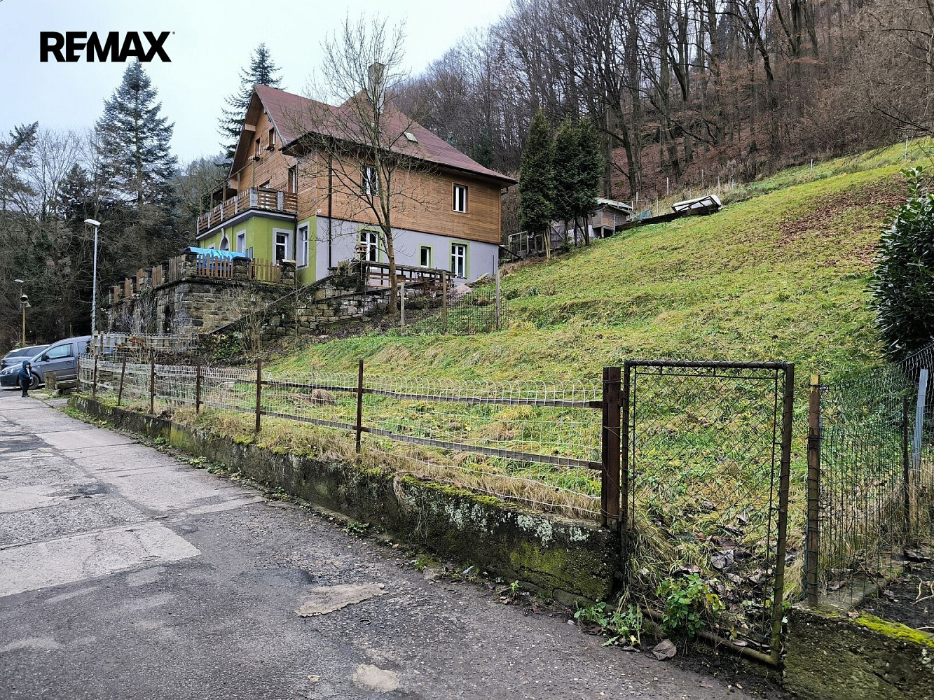Prodej stavebního pozemku 1 057 m² – fotografie 5
