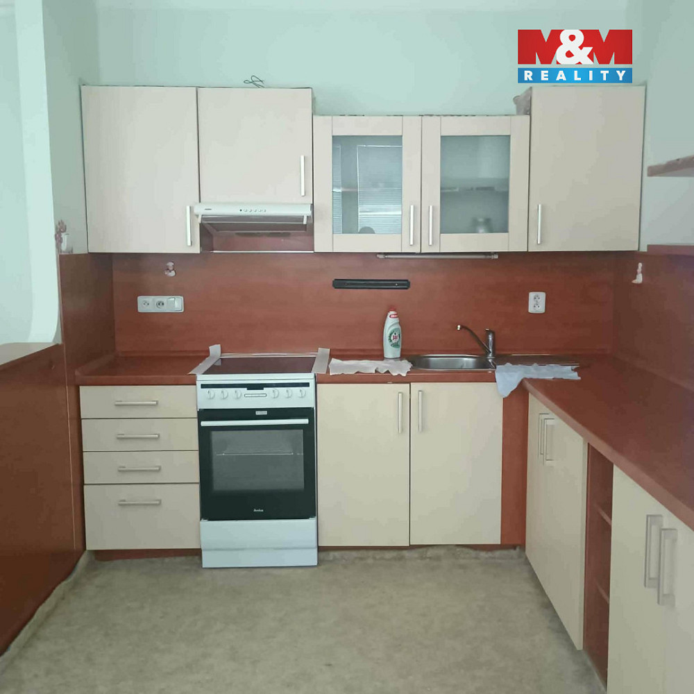 Pronájem bytu 3+kk 75 m² — photo 2